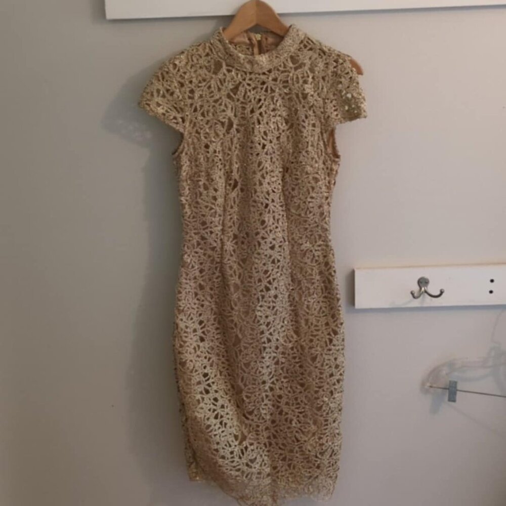 Bisou Bisou Size 6 Gold Chain Cutout Dress Prom Wedding Mobwife Glam Club Sexy